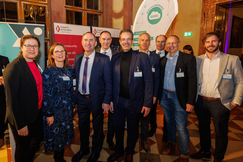 Cluster-Empfang für die Cluster-Offensive Bayern