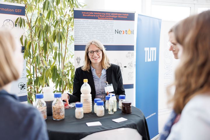 Impressionen des Forums "Zukunft.Bioökonomie.Bayern.Begreifbar" in Straubing.