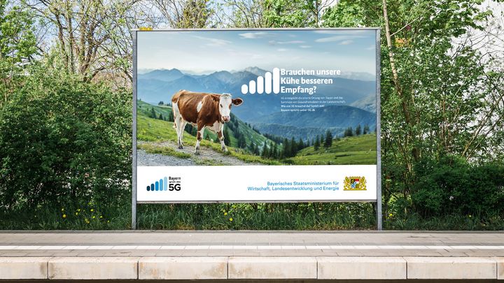 Bayern spricht über 5G - Kampagnenmotiv "Brauchen unsere Kühe besseren Empfang?"