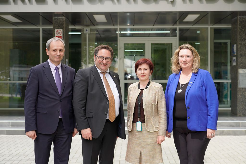 Impressionen der Delegationsreise unter Leitung von Staatssekretär Tobias Gotthardt nach Rumänien und in die Republik Moldau.