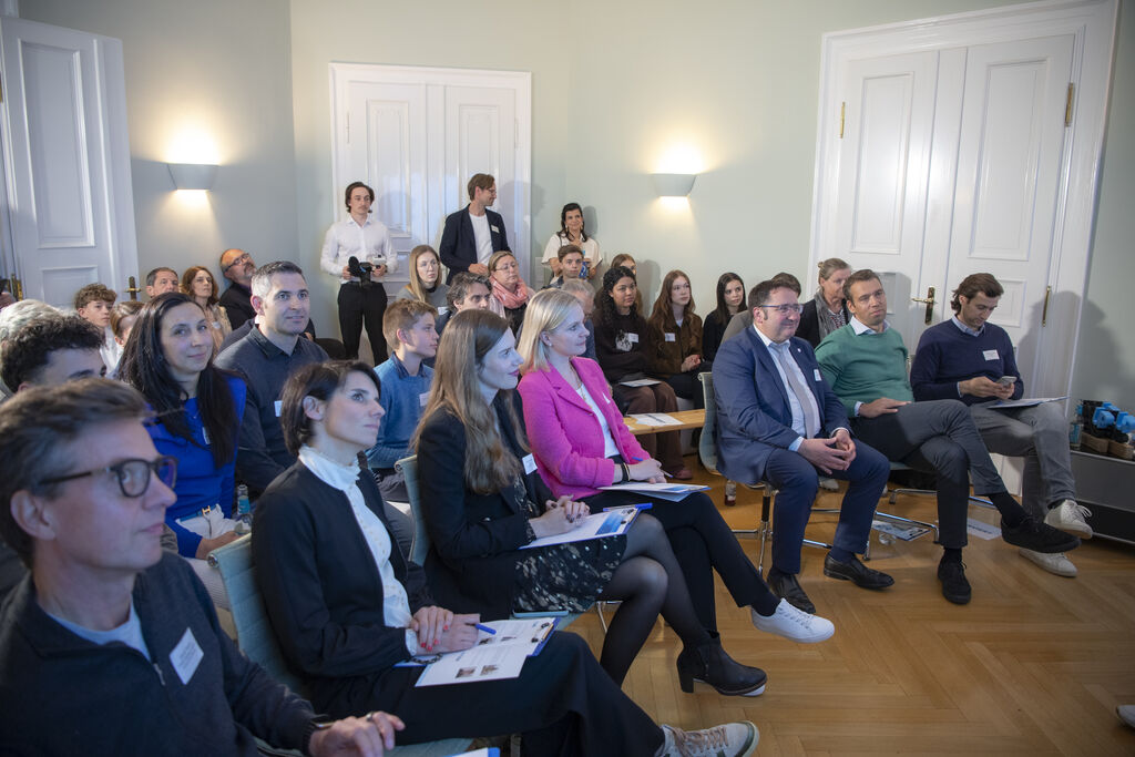 Impressionen der Startup Teens Bayern Challenge 2026.