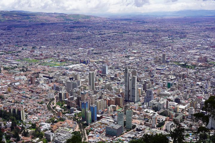 Kolumbiens Hauptstadt Bogotá war eines der Ziele der Wasserstoffreise  von Staatssekretär Roland Weigert, neben Bucaramanga und Cartagena.  StMWi/T.Assenbrunner