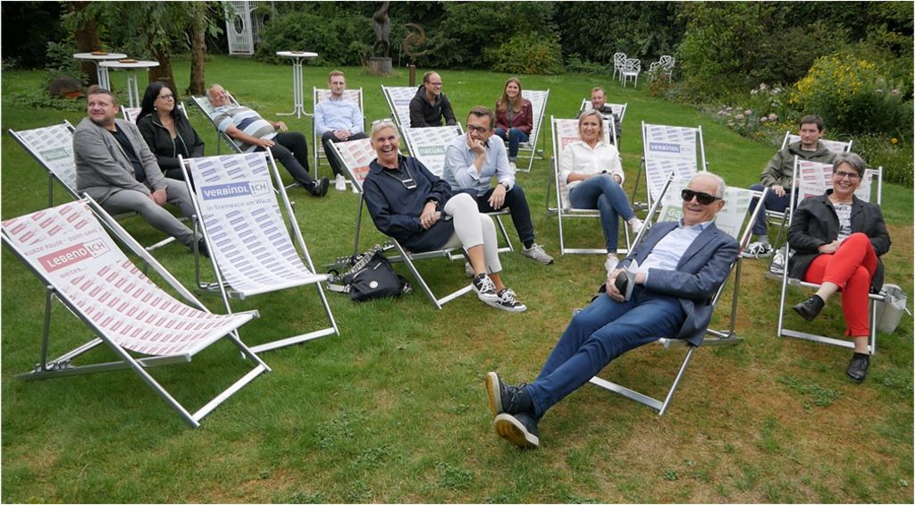 Verwaltungsmitarbeiter-Aktion „Auf die Plätze fertig los“ zur Einführung der Sanierungs-Erstberatung. - © Regionalmanagement Landkreis Kronach