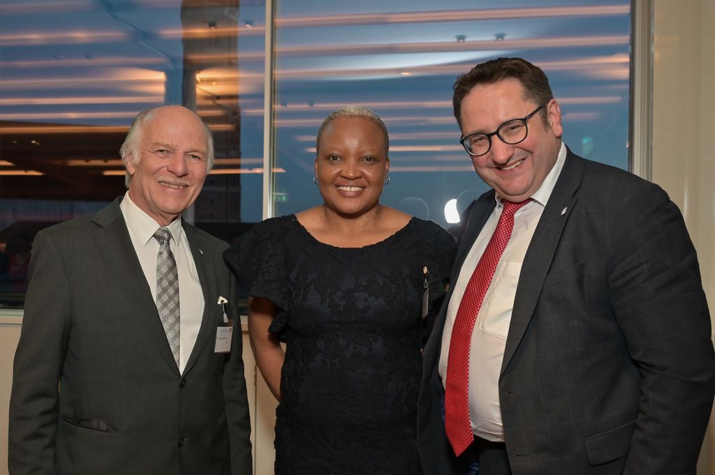 Impressionen des Abendessens mit Konsularischen Korps.