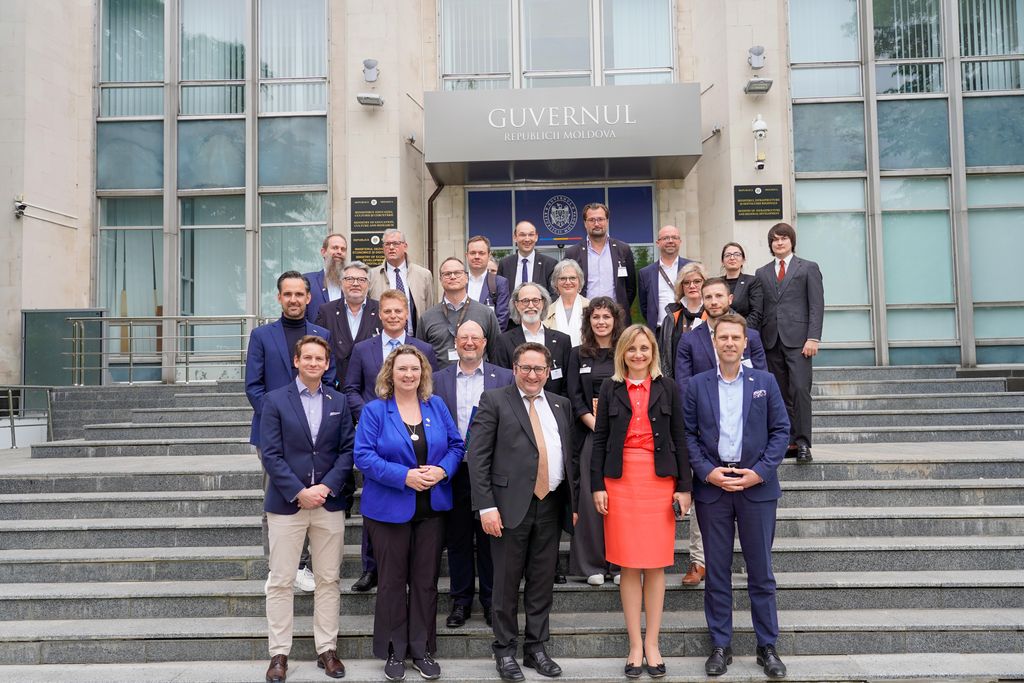 Impressionen der Delegationsreise unter Leitung von Staatssekretär Tobias Gotthardt nach Rumänien und in die Republik Moldau.