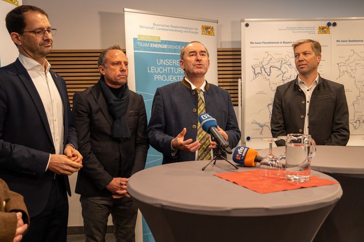 Das Leuchtturmprojekt zur Flussthermie der Stadtwerke Rosenheim ist neuer Gestalter im Team Energiewende Bayern.