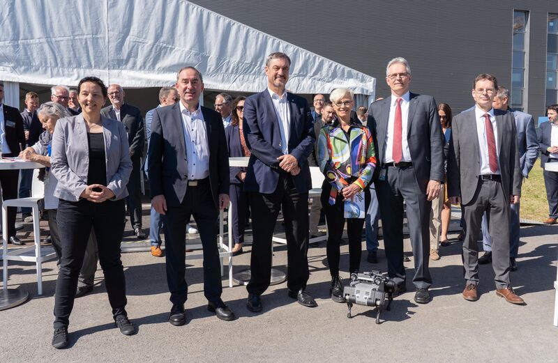 Impressionen der Grundsteinlegung des Neubaus des Galileo Kompetenzzentrum.