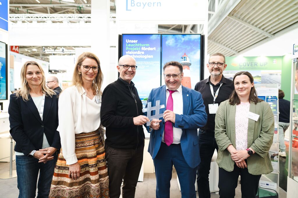 AG2_0910 Bayerns Wirtschaftsstaatssekretär Tobias Gotthardt besucht die IFAT Munich 2026.