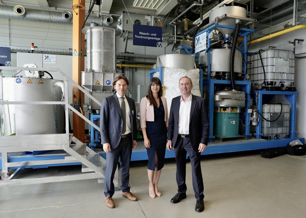 Impressionen der Jubiläumsfeier „25 Jahre neue Materialien“.