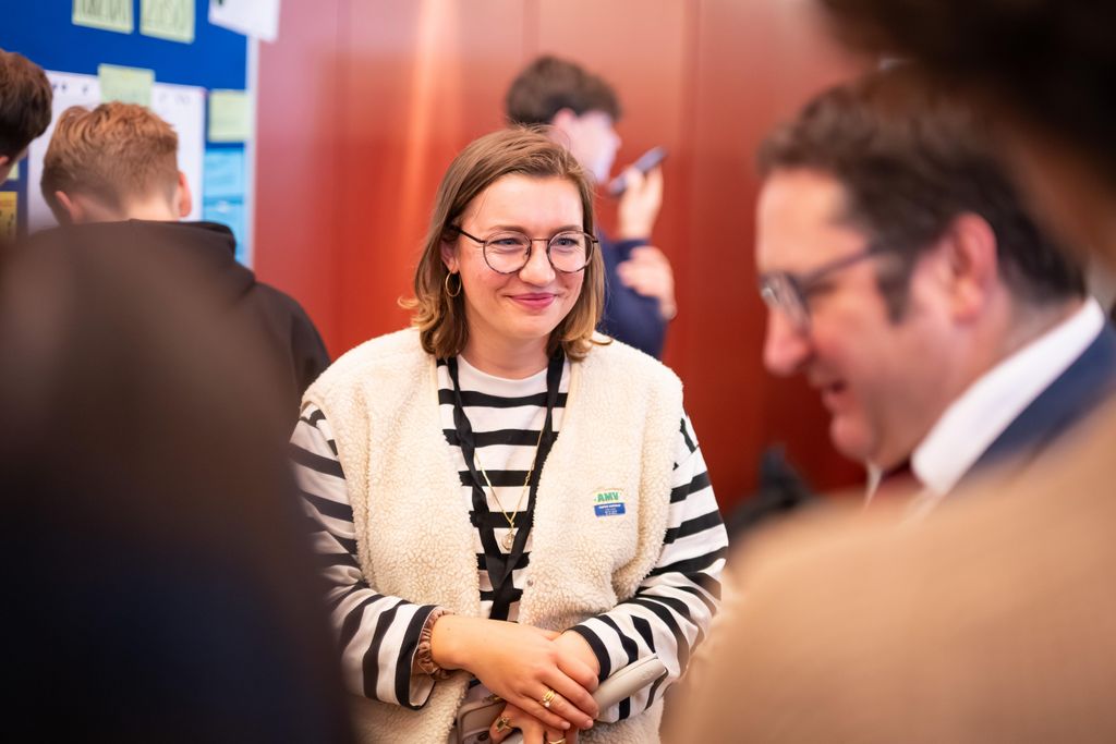 Impressionen des Jugendwirtschaftsgipfels 2025.