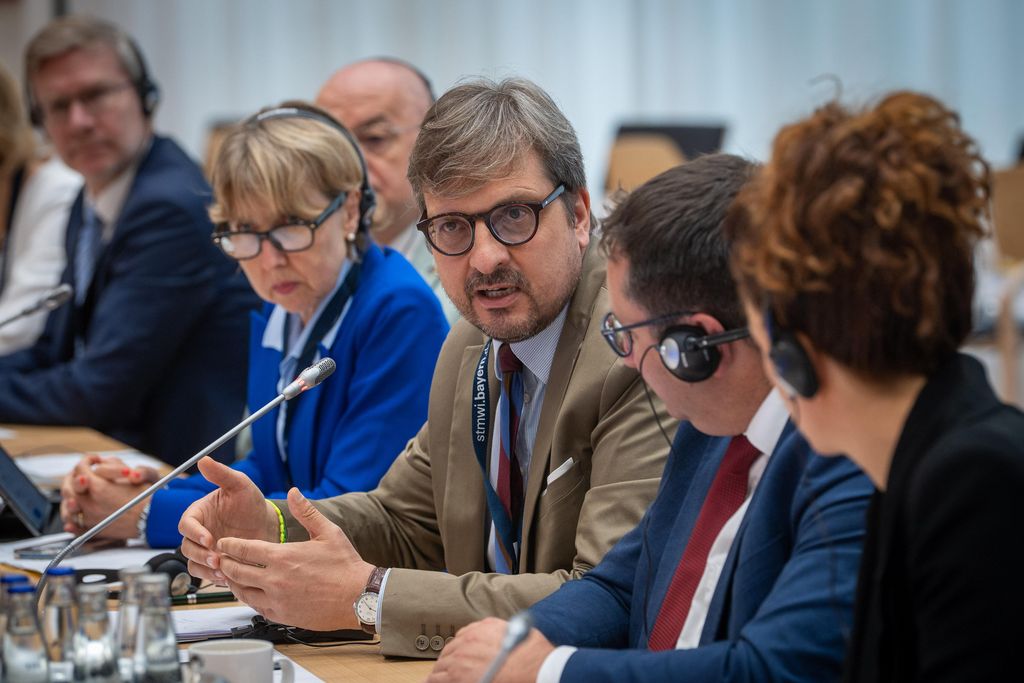 Impressionen der Automotive Regions Alliance (ARA) Jahreskonferenz im Rahmen der IAA Mobility 2025.