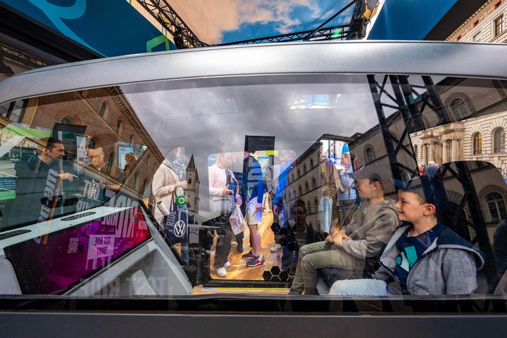 IAA 2025: Impressionen vom OpenSpace-Messestand des Bayerischen Wirtschaftsministeriums