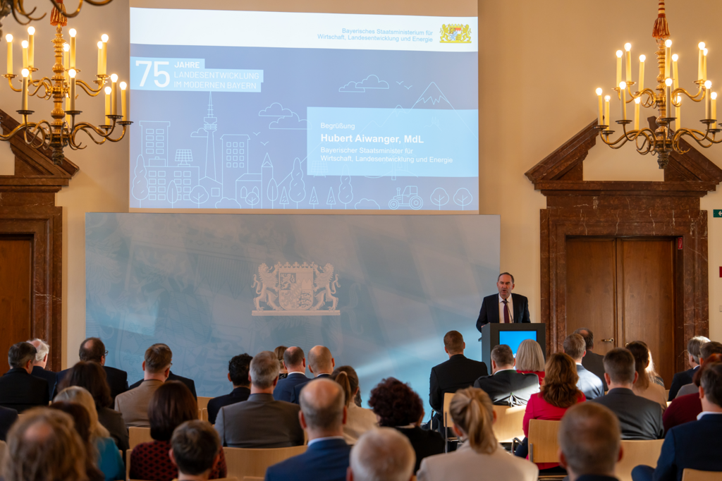 Grußwort Staatsminister Hubert Aiwanger | © StMW Grußwort Staatsminister Hubert Aiwanger | © StMW