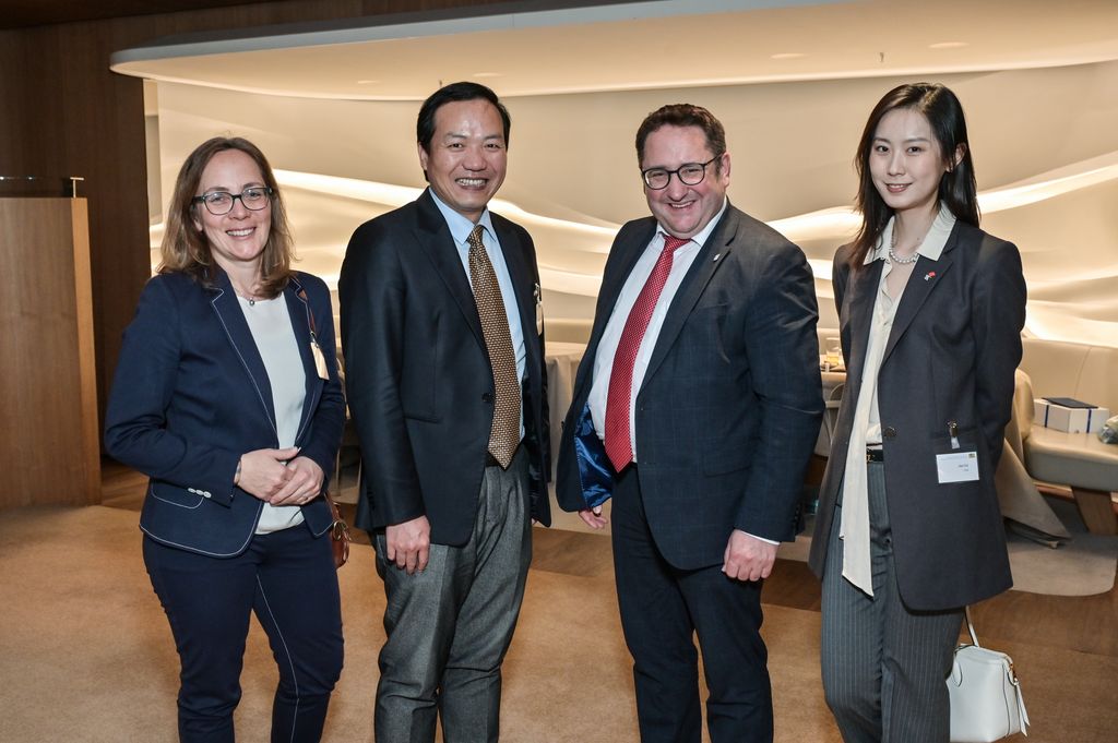 Impressionen des Abendessens mit Konsularischen Korps.