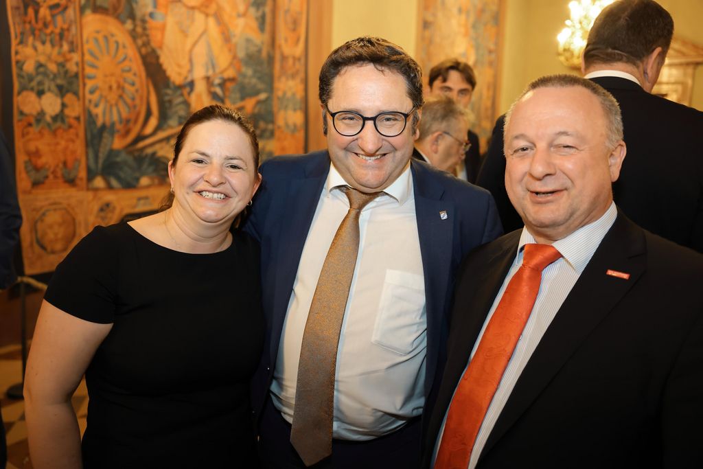 stmwi_25-03-12_034 Tobias Gotthardt (Staatssekretär im Bayerischen Wirtschaftsministeium) lädt am 12.03.2025 anlässlich der Internationalen Handwerksmesse zum Empfang in den Kaisersaal der Residenz München ein.