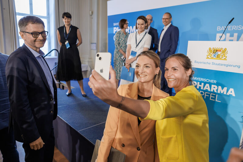 Impressionen der Veranstaltung "Bayerischer Pharmagipfel 2024".