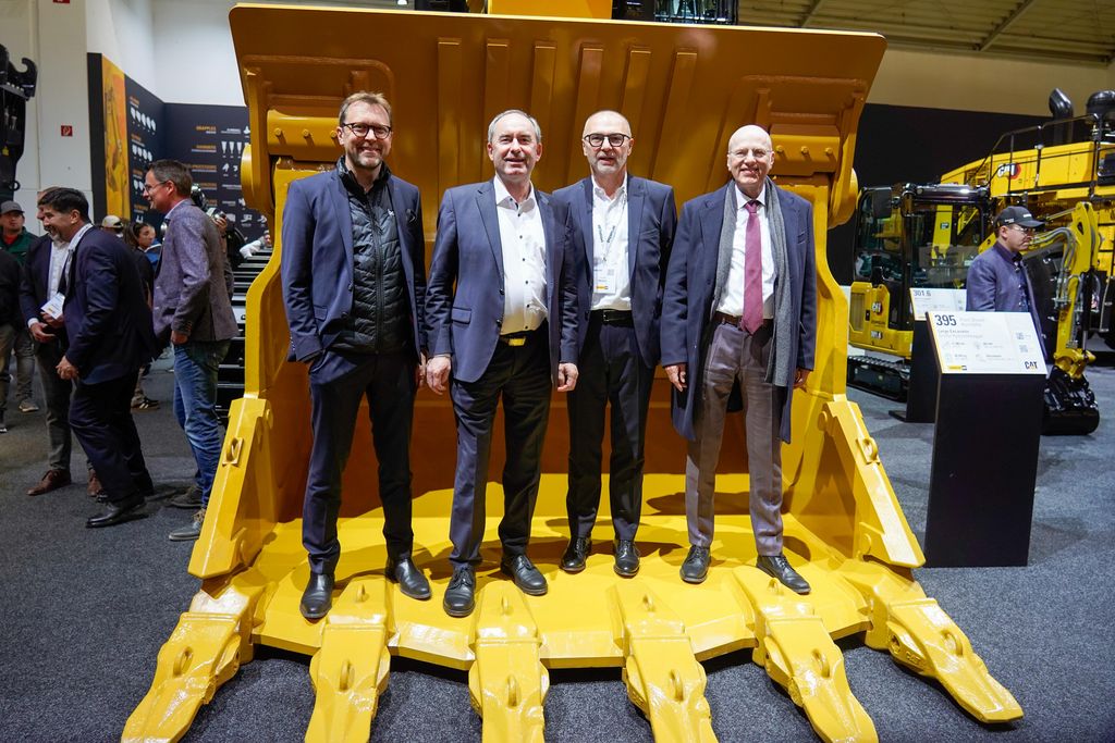 Impressionen des Messerundgangs auf der bauma.