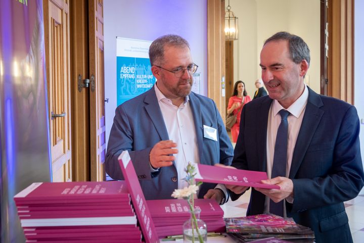 Impressionen des Abendempfangs Kultur- und Kreativwirtschaft in München.