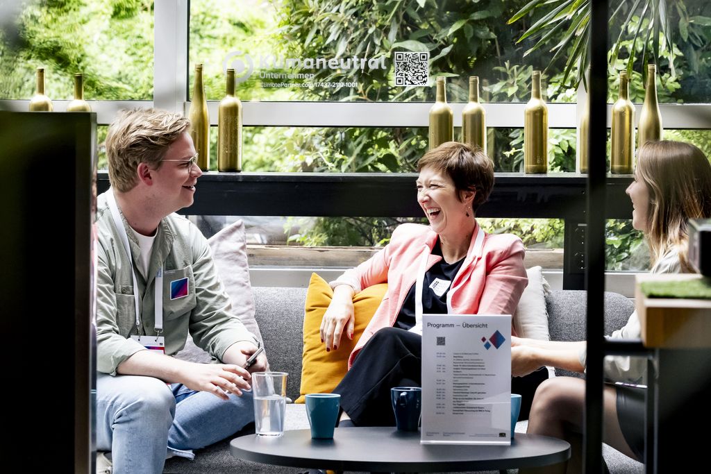 Das Bayerische Wirtschaftsministerium feiert das 10-jährige Jubiläum seiner Gründerinitiative Gründerland Bayern.