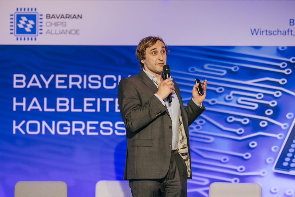 Impressionen vom Bayerischen Halbleiter-Kongress 2024. 