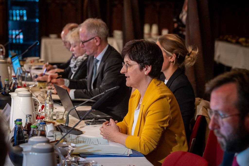 Impressionen der Wirtschaftsministerkonferenz 2024 in Landshut.