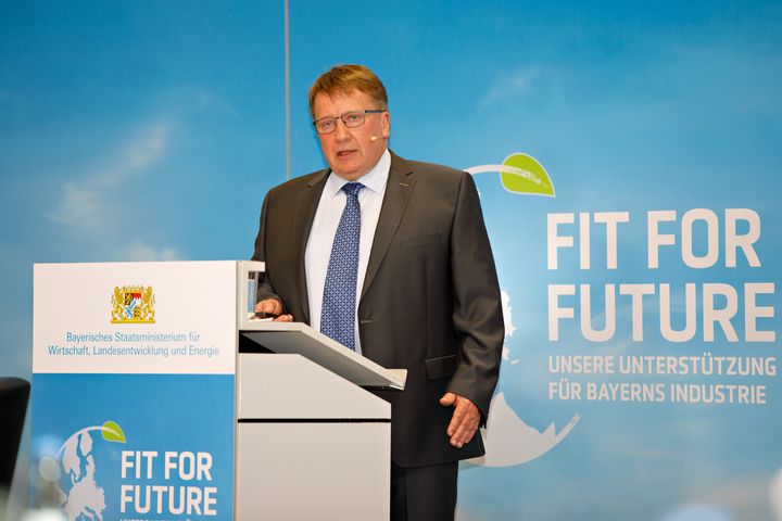 FIT FOR FUTURE - Unsere Unterstützung für Bayerns Industrie