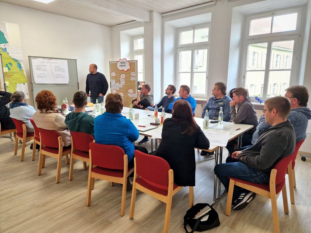 Bild 4: Zukunftswerkstatt in der Gemeinde Ehingen (Quelle: ERH).  © Regionalmanagement Hesselberg