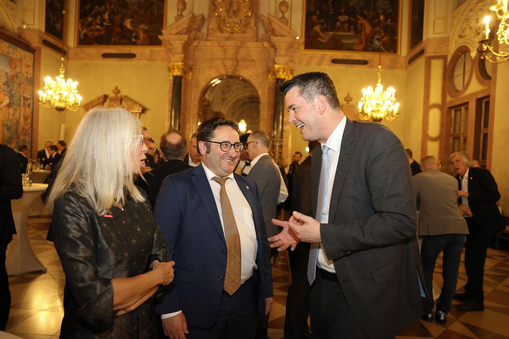 stmwi_25-03-12_084 Tobias Gotthardt (Staatssekretär im Bayerischen Wirtschaftsministeium) lädt am 12.03.2025 anlässlich der Internationalen Handwerksmesse zum Empfang in den Kaisersaal der Residenz München ein.