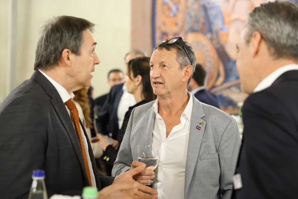 stmwi_25-03-12_012 Tobias Gotthardt (Staatssekretär im Bayerischen Wirtschaftsministeium) lädt am 12.03.2025 anlässlich der Internationalen Handwerksmesse zum Empfang in den Kaisersaal der Residenz München ein.