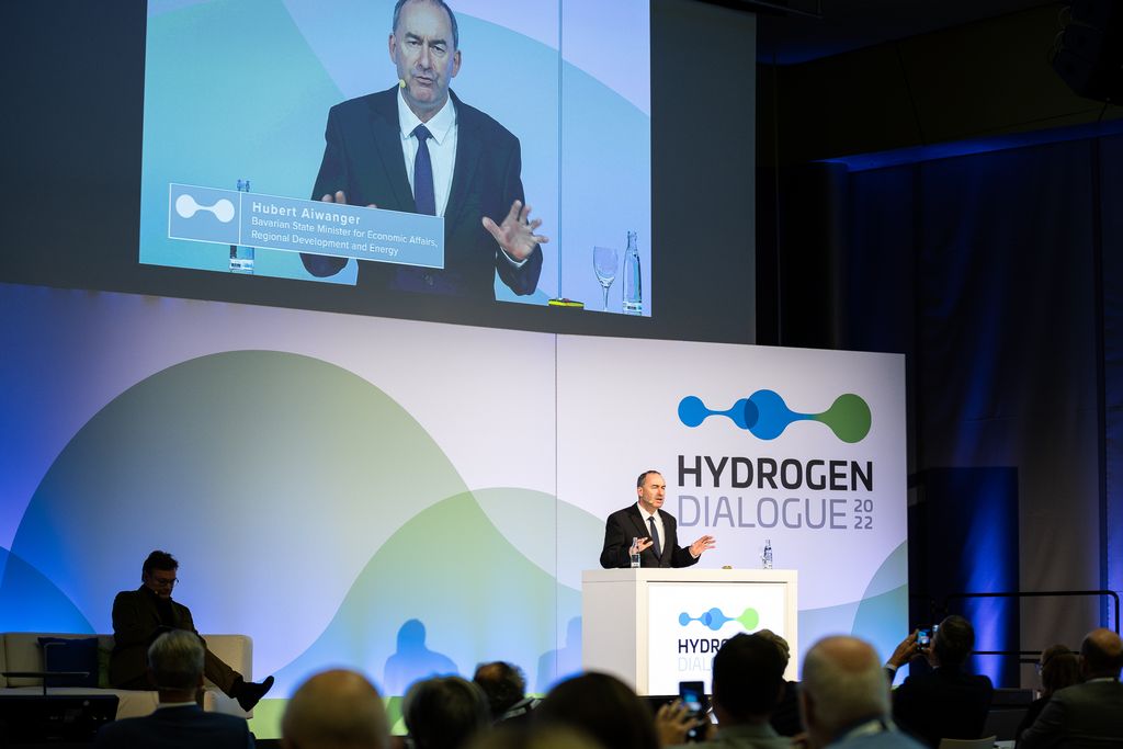 Hydrogen Round Table