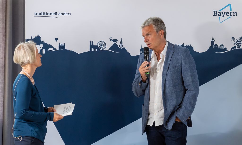 Prof. Dr. Alfred Bauer (Vorsitzender Bayerisches Zentrum für Tourismus e.V. über die theoretischen Möglichkeiten für nachhaltigen Tourismus © StMWi/E. Neureuther