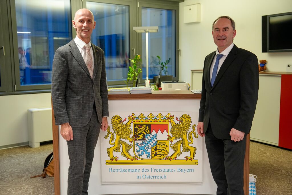 Impressionen der Delegationsreise nach Österreich mit Bayerns Wirtschaftsminister Hubert Aiwanger. 