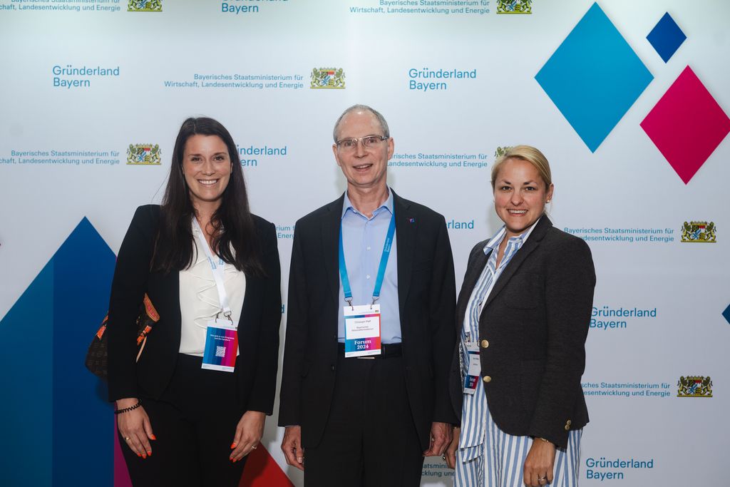 Das Bayerische Wirtschaftsministerium feiert das 10-jährige Jubiläum seiner Gründerinitiative Gründerland Bayern.