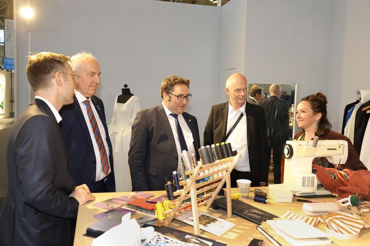 Impressionen des Messerundganges anlässlich der IHM 2025.