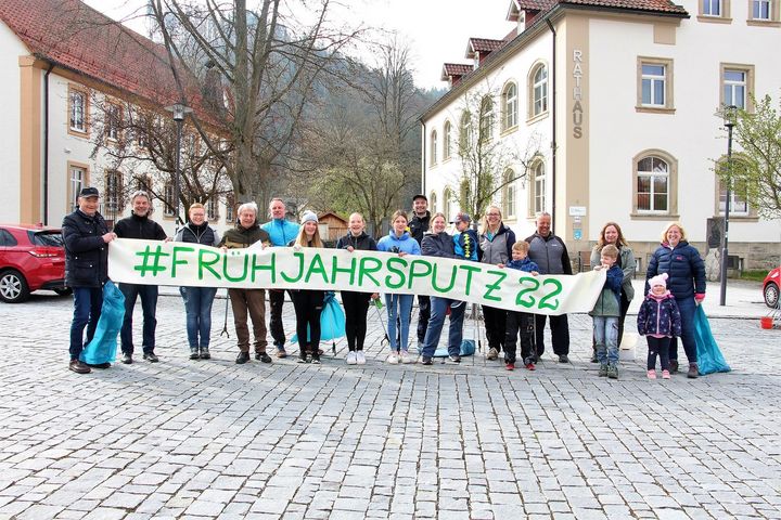 Gemeinschaftsaktion „Steinwiesen macht sich schick für den Sommer“, Gemeinde Steinwiesen. © Regionalmanagement Landkreis Kronach
