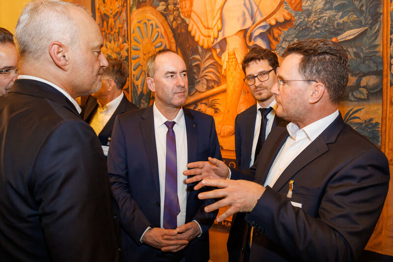 Cluster-Empfang für die Cluster-Offensive Bayern