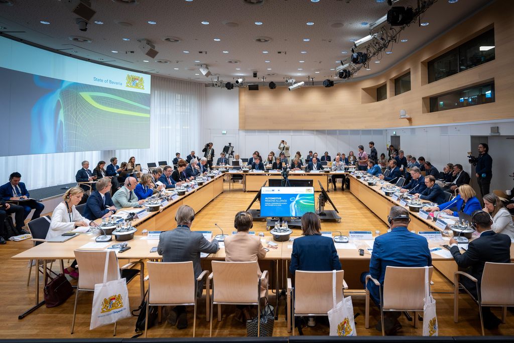 Impressionen der Automotive Regions Alliance (ARA) Jahreskonferenz im Rahmen der IAA Mobility 2025.