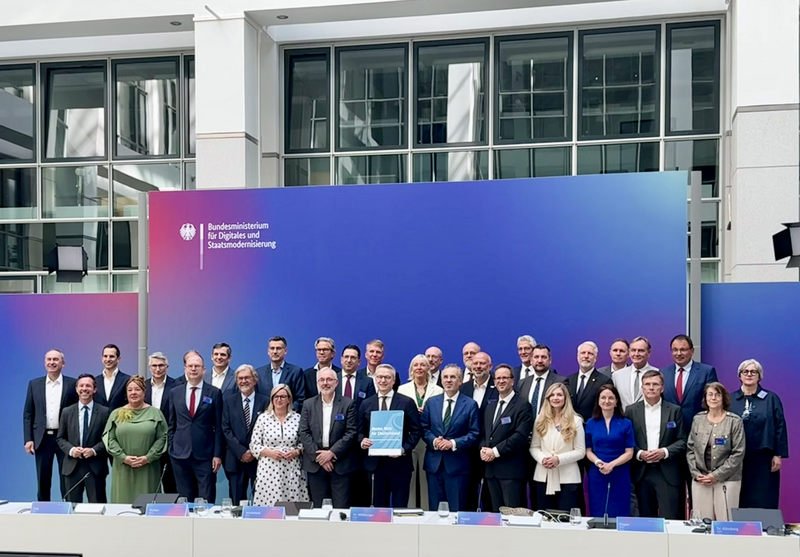 Alle Unterzeichner des Memorandums of Understanding im Berliner Bundesdigitalministerium. Foto: StMWi
