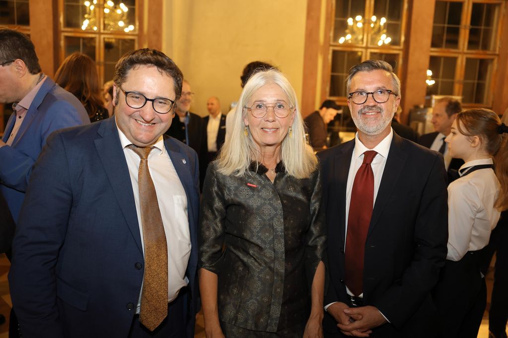 stmwi_25-03-12_082 Tobias Gotthardt (Staatssekretär im Bayerischen Wirtschaftsministeium) lädt am 12.03.2025 anlässlich der Internationalen Handwerksmesse zum Empfang in den Kaisersaal der Residenz München ein.