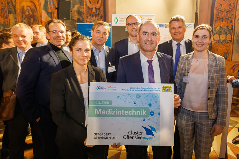 Cluster-Empfang für die Cluster-Offensive Bayern