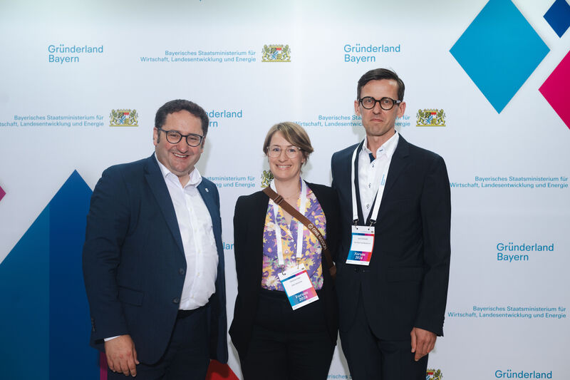Das Bayerische Wirtschaftsministerium feiert das 10-jährige Jubiläum seiner Gründerinitiative Gründerland Bayern.