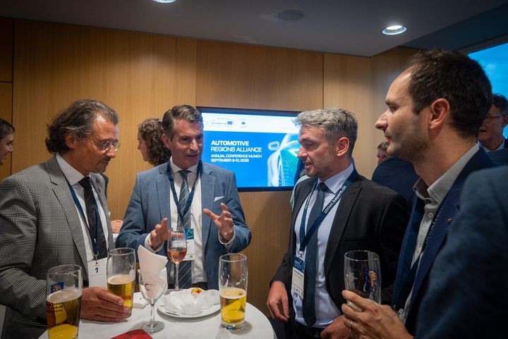 Impressionen des Rundgangs des ARA-Kongress (Automotive Regions Alliance) im Rahmen der IAA Mobility 2025.