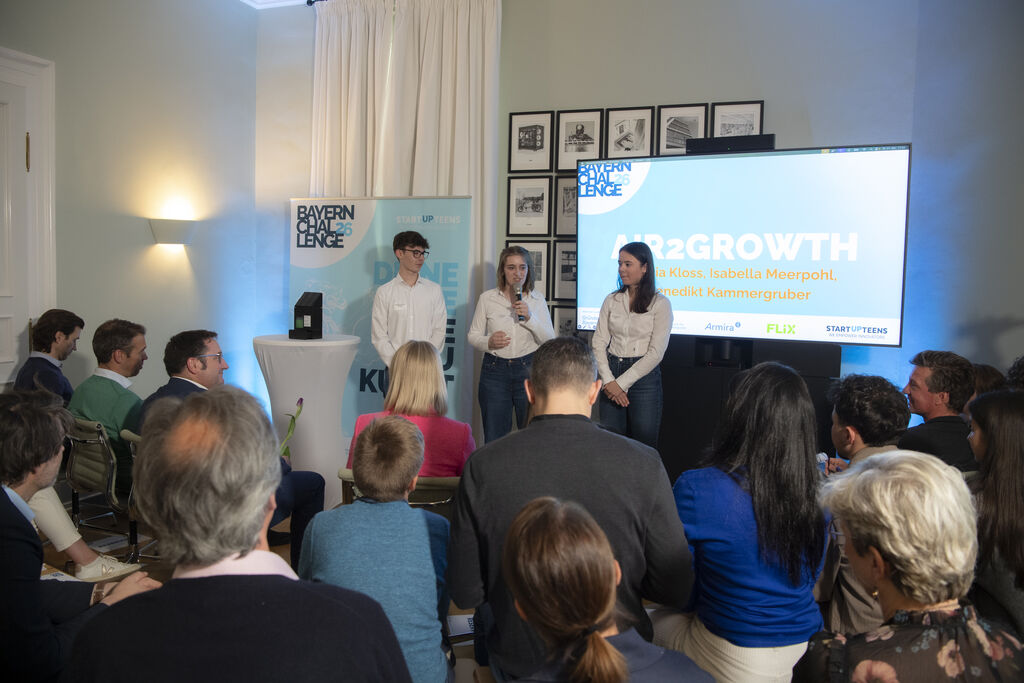 Impressionen der Startup Teens Bayern Challenge 2026.