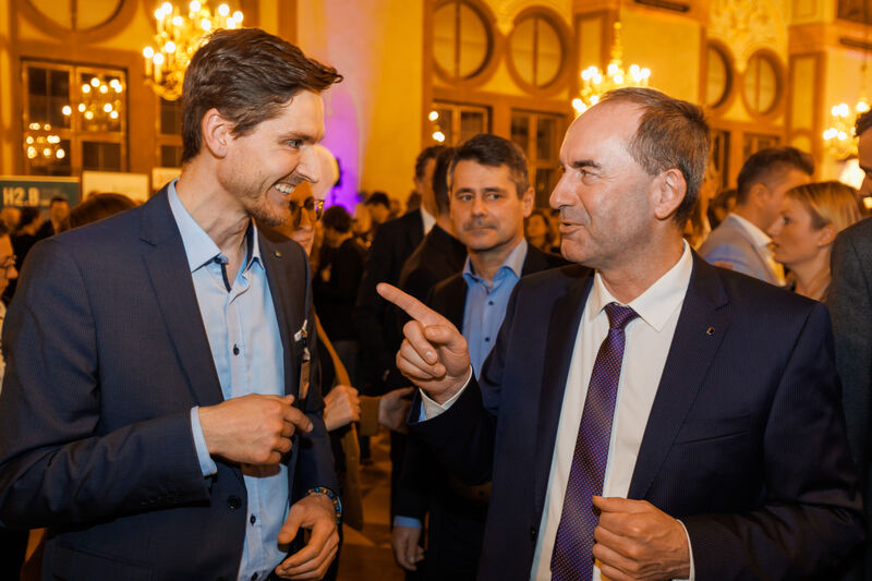 Cluster-Empfang für die Cluster-Offensive Bayern