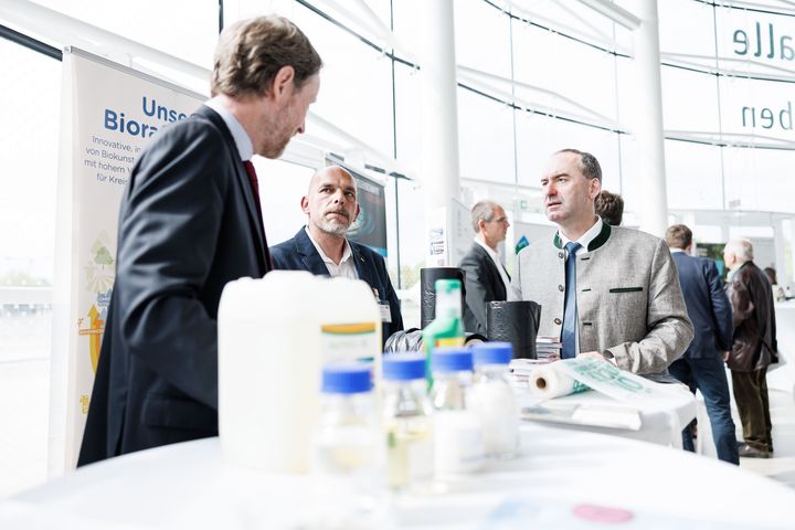 Impressionen des Forums "Zukunft.Bioökonomie.Bayern.Begreifbar" in Straubing.